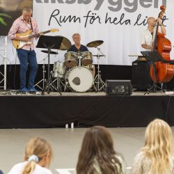 Riksbyggen_sparvagnshallarna_band_barn_1920x1080_72dpi-1024x576
